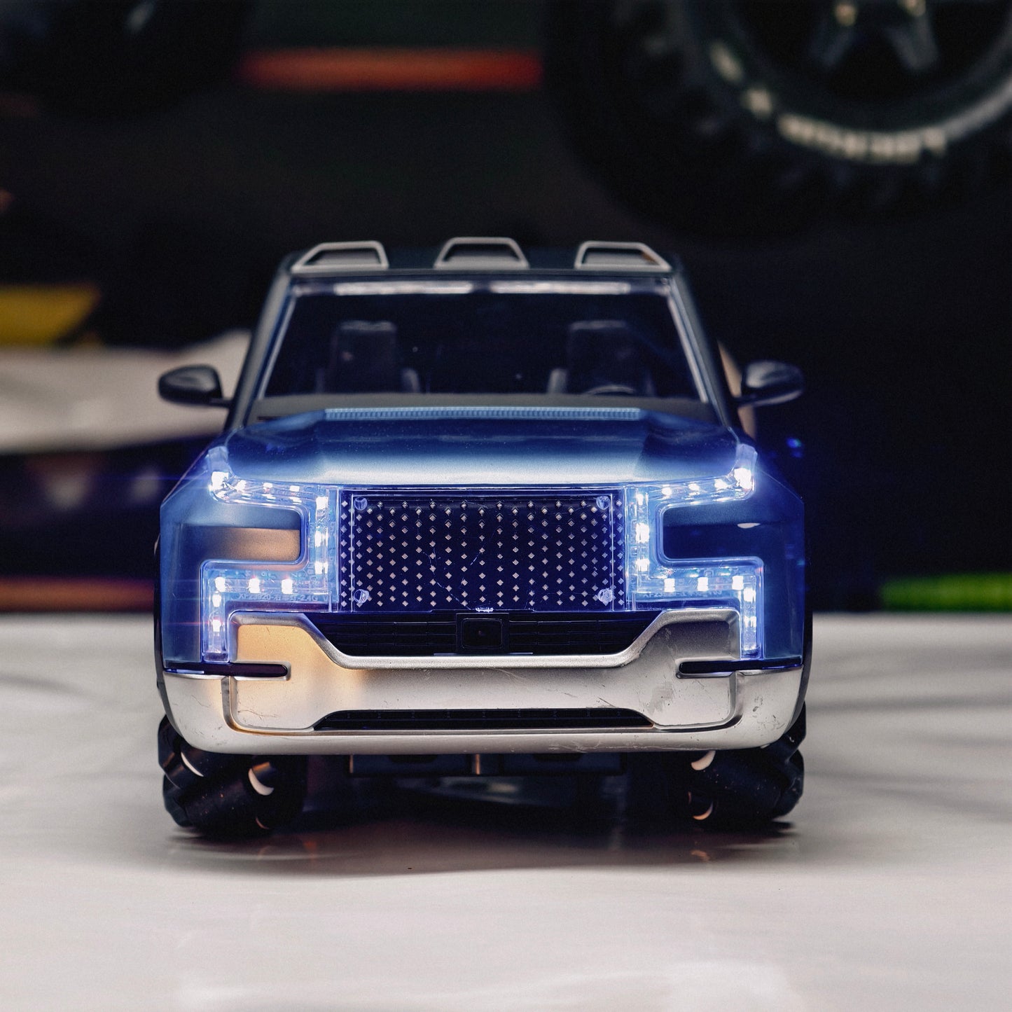 Moka U8 rechargeable 1:12 scale rc car with automatic opening Doors