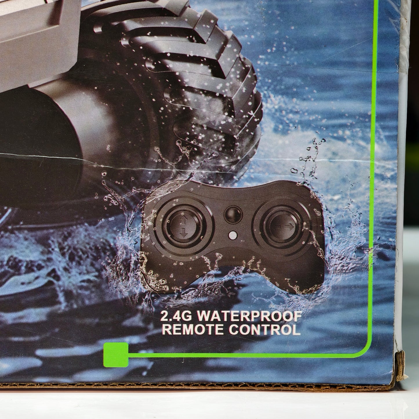 8x8 Amphibious rc car (waterproof)