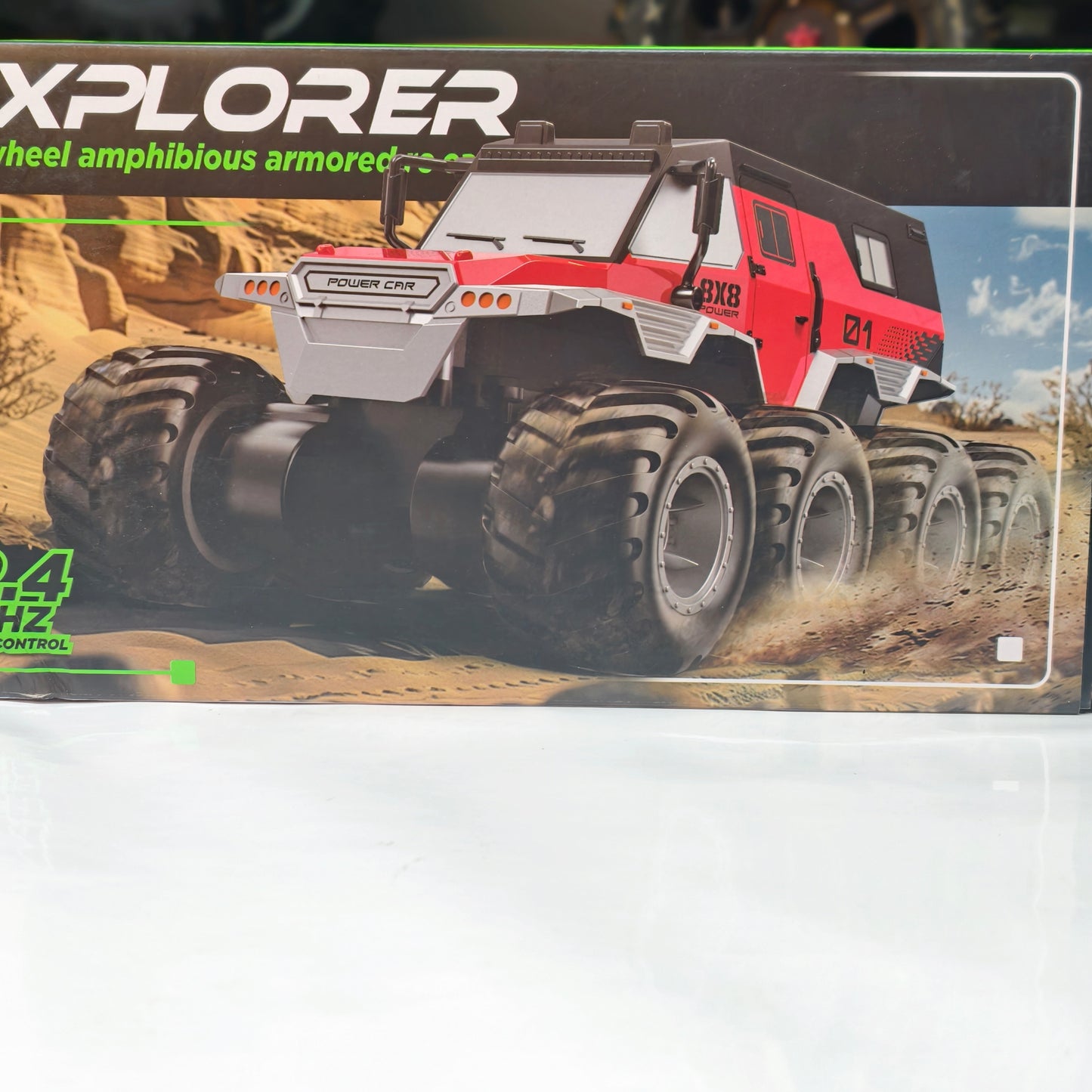 8x8 Amphibious rc car (waterproof)